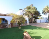 Comprar villa independiente cerca del campo de golf en Los Dolses, Villamartin. ID: 6267