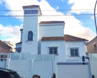 Detached villa with 4 bedrooms and private pool for sale in Villamartin, Costa Blanca, Spain. ID2331