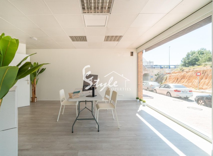 Долгосрочная аренда - Commercial - Orihuela-Costa - Playa Flamenca