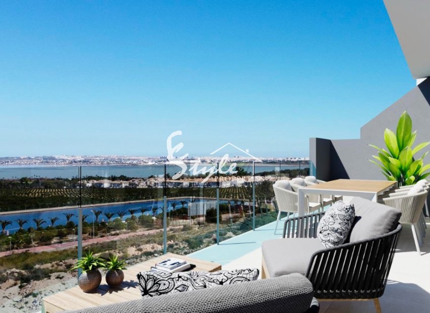 Duplex apartments  for sale in Los Balcones, Torrevieja, Costa Blanca, Spain. ON1463_A