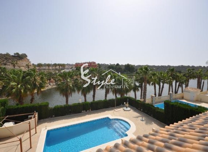 Элитная вилла с бассейном в Лас-Рамблас, Коста Бланка, Испания