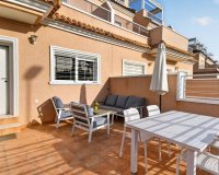 En venta adosado de 3 dormitorios en Vista Azul XXII, Punta Prima, Costa Blanca. ID2218