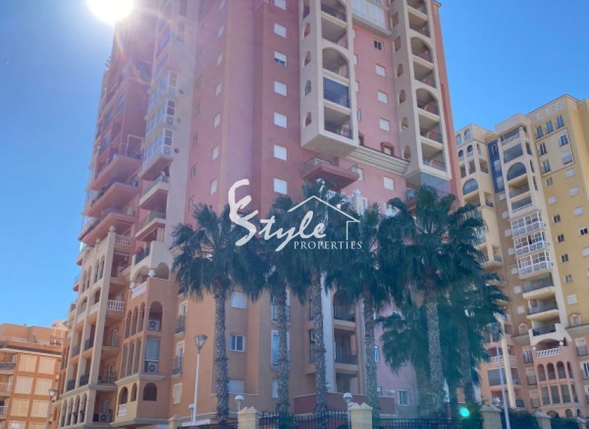En venta apartamento con vistas al mar en Atalayas, Torrevieja, Costa Blanca, ID3554