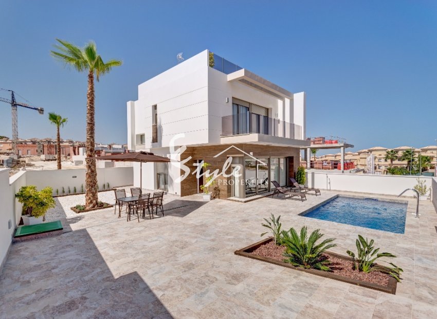 En venta new villa en San Miguel de Salinas, Alicante, Costa Blanca. ON1218