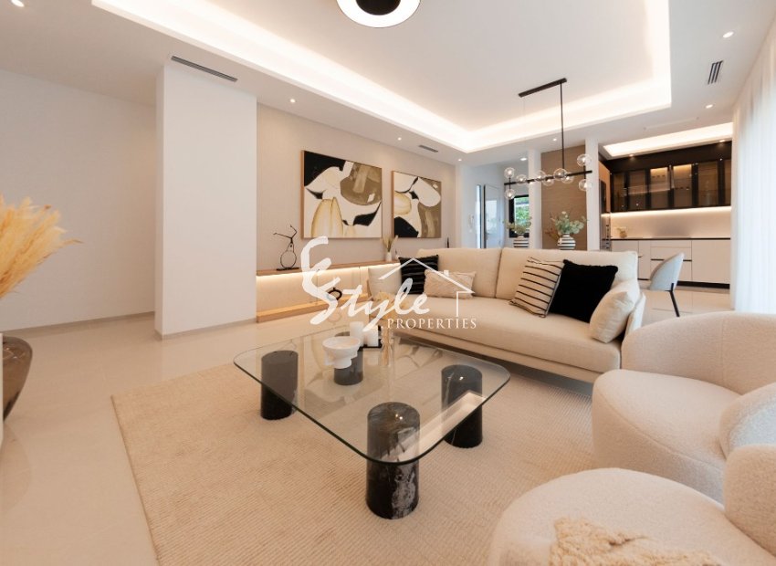  En venta nueva villa en la urbanización  de Ciudad Quesada, Alicante ,Costa Blanca ON1412