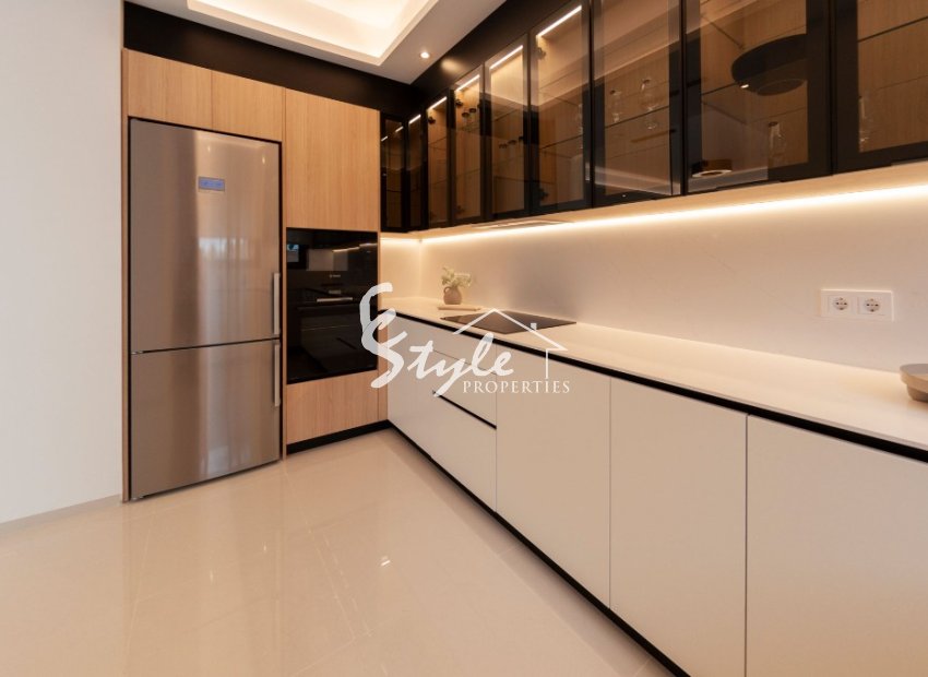  En venta nueva villa en la urbanización  de Ciudad Quesada, Alicante ,Costa Blanca ON1412