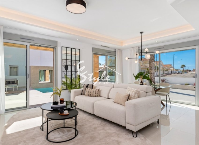  En venta nueva villa en la urbanización de Ciudad Quesada, Alicante, Costa Blanca ON1416