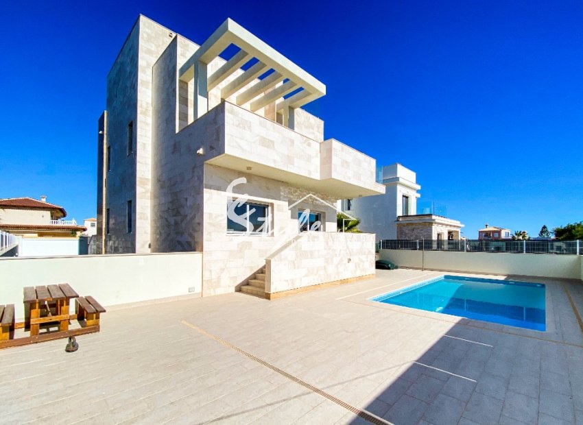 En venta nueva villa, La Zenia , Costa Blanca. ID1488