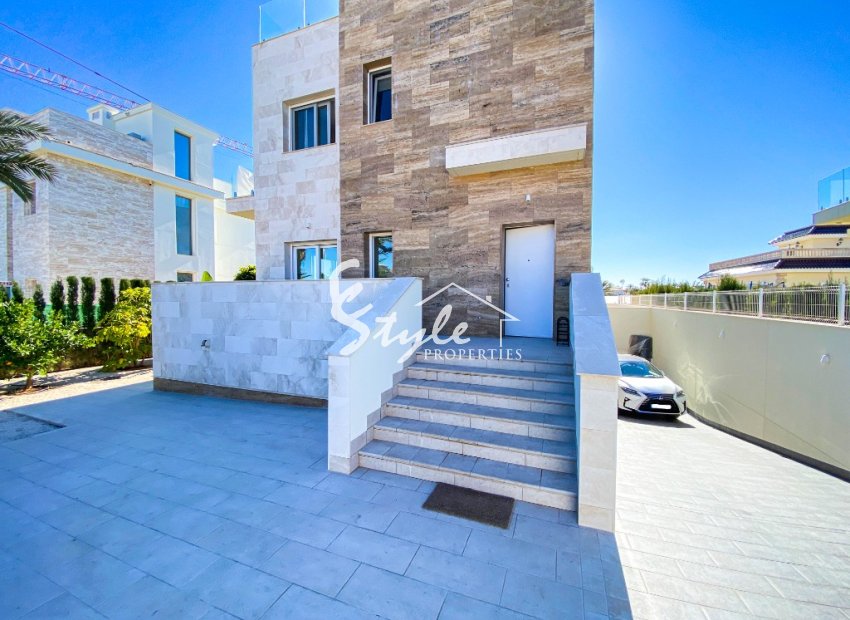 En venta nueva villa, La Zenia , Costa Blanca. ID1488