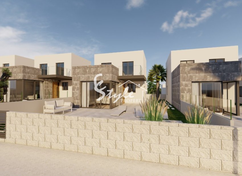 En venta nuevas villas espaciosas con piscina privada Los Altos