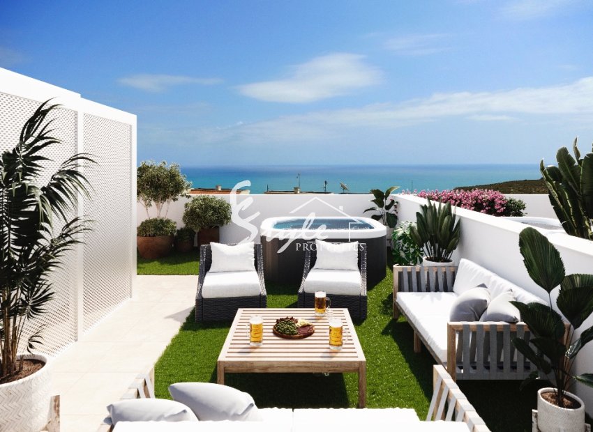 En venta nuevo apartamento en Gran Alacant, Alicante, Costa Blanca. ID785