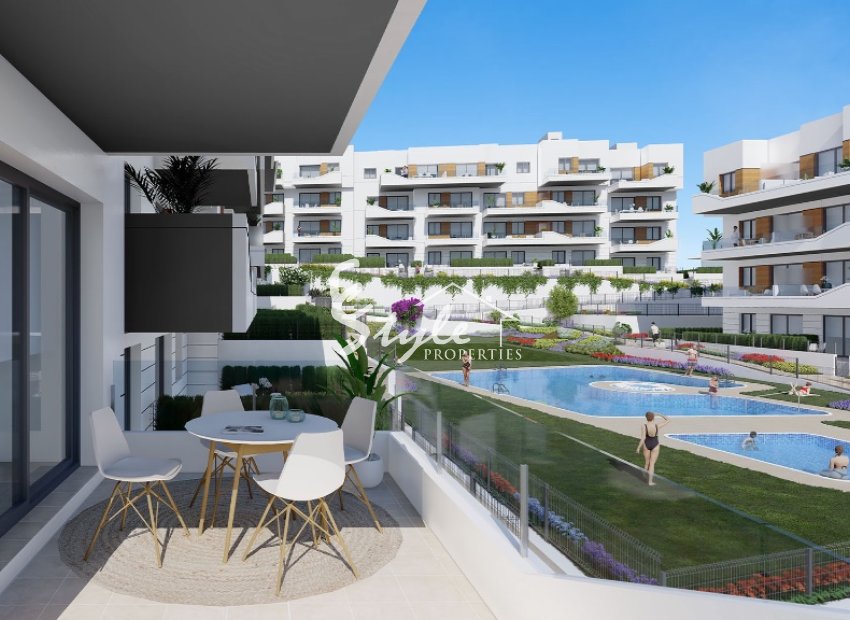 en venta piso de 3 habitaciones en Villamartin, Costa Blanca ON1301