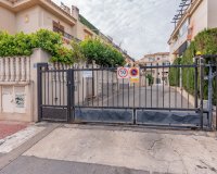 Encantador adosado reformado en venta con vistas al mar en Playa Flamenca, Costa Blanca, España. ID2750