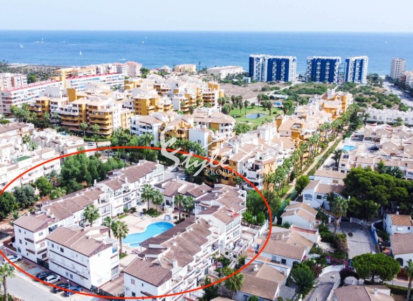 For rent 2 bedroom apartment near the sea in Punta Prima, Costa Blanca, Spain. ID100
