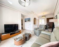 For rent 2 bedroom apartment near the sea in Punta Prima, Costa Blanca, Spain. ID100