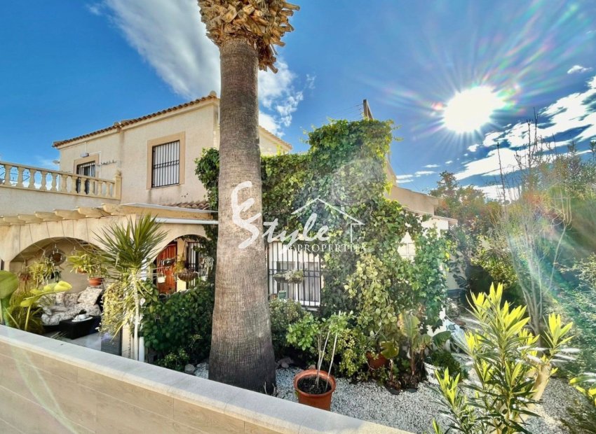 For sale 3 bedroom quad house in Serena IV, Play Flamenca, Orihuela Costa, Costa Blanca . ID2994