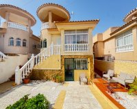 For sale 4-Bedroom Detached Villa in El Galan, Villamartin , Orihuela Costa, Costa Blanca. ID1938