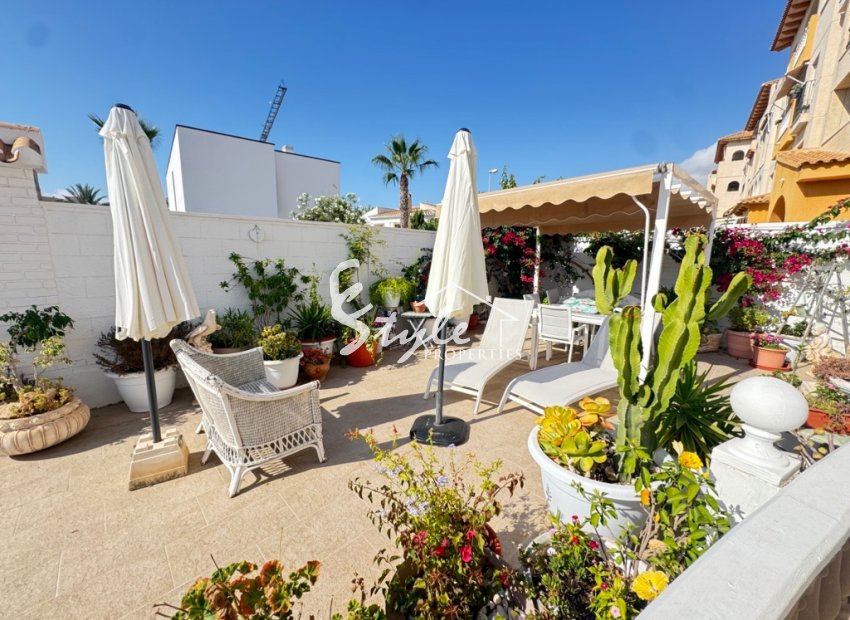 For sale 4 bedroom detached villa in La Zenia, Orihuela Costa, Costa Blanca. ID2855