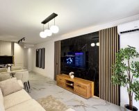 For sale 4 bedrooms apartment in Playa Los Locos, Torrevieja, Costa Blanca. ID1943