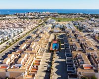 For sale a penthouse with the sea views and garden in La Cinuelica, Punta Prima, Costa Blanca. ID3336