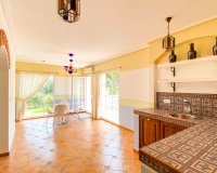 For sale an exclusive luxury villa with a large plot in Villamartin, Costa Blanca, Spain. ID3484