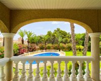 For sale an exclusive luxury villa with a large plot in Villamartin, Costa Blanca, Spain. ID3484