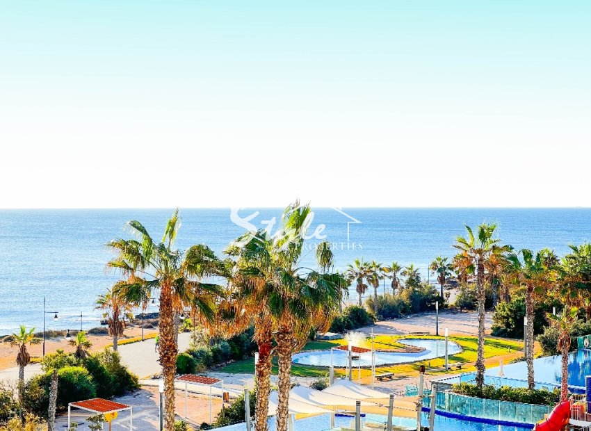 For sale apartment front line in Sea Senses , Punta Prima, Costa Blanca, Spain. ID1707