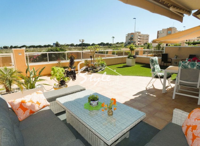 For sale  apartment in Vista Azul XVII, Los Dolses, Orihuela Costa, Costa Blanca . ID1953