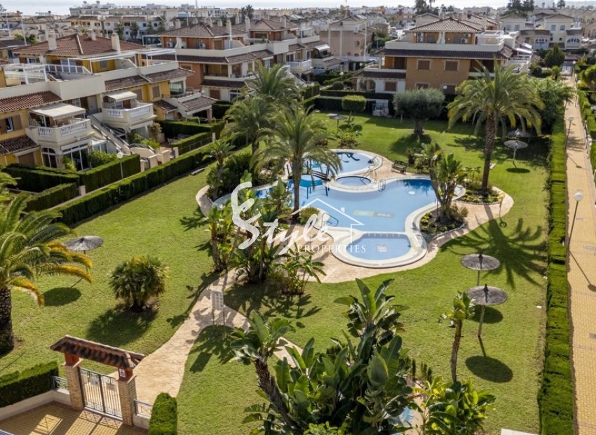 For sale Apartment in Zeniamar, Playa Fllamenca, Orihuela Costa, Costa Blanca. ID1656