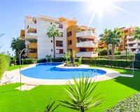 For sale beach side  south facing apartment in Parque Recoleta, Punta Prima, Torrevieja, Costa Blanca,Spain. ID3533