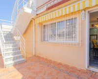 For sale beautiful bungalow with solarium in a gated community with pool in Los Altos, Torrevieja, Costa Blanca. ID2425
