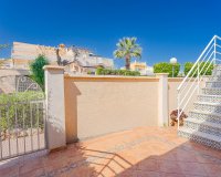 For sale beautiful quad in a gated community with pool in Los Altos, Torrevieja, Costa Blanca. ID2425