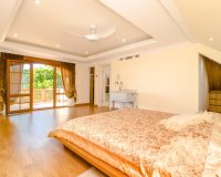 For sale comfortable luxury villa with pool and green areas in Ciudad Quesada, Costa Blanca