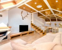 For sale comfortable luxury villa with pool and green areas in Ciudad Quesada, Costa Blanca