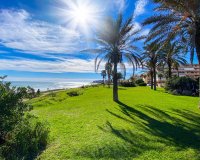 For sale cozy apartment close to sea in Mar Azul, Torrevieja, Costa Blanca. ID2352