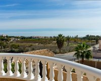 For sale detached house close to amenities in Los Altos, Torrevieja, Costa Blanca. ID3138