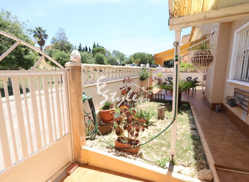 For sale detached house in Punta Prima, Los Altos, Costa Blanca, Spain .ID2995