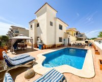 For sale detached house with private pool in Punta Prima, Orihuela Costa, Costa Blanca, Spain. ID2633