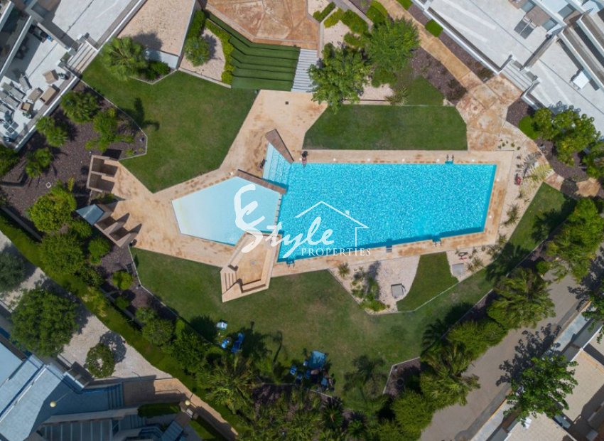 For sale luxury penthouse with panoramic views in Bioko DeLUX in Cabo Roig, Orihuela Costa, Costa Blanca. ID1964