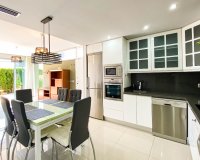 For sale modern 3-bedroom apartment on the ground floor with a garden in Punta Prima, Orihuela Costa. ID2688