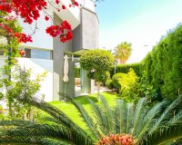 For sale modern 3-bedroom apartment on the ground floor with a garden in Punta Prima, Orihuela Costa. ID2688