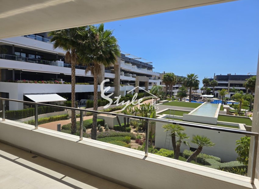 For sale modern  3 bedroom new apartment  in Flamenca Village , Playa Flamenca, Orihuela Costa, Costa Blanca, Spain. ID 2695