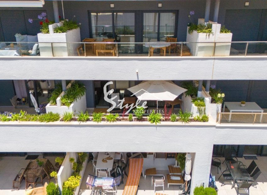 For sale modern apartment close to the sea in ¨Flamenca Village¨, Playa Flamenca, La Zenia Costa Blanca, Spain . ID1684