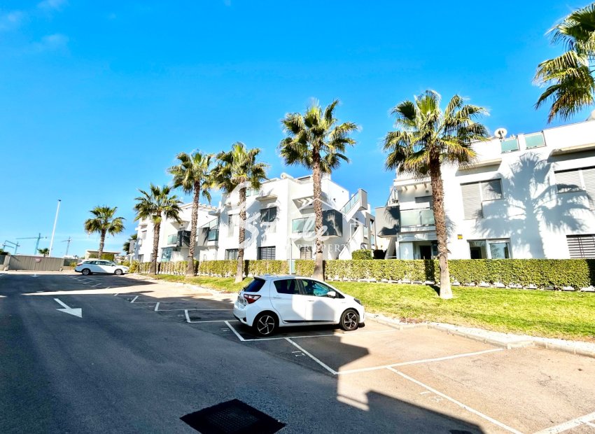 For Sale Modern Flat of 2 Bedrooms in Gated Community in Punta Prima, Costa Blanca, Spain. ID2220
