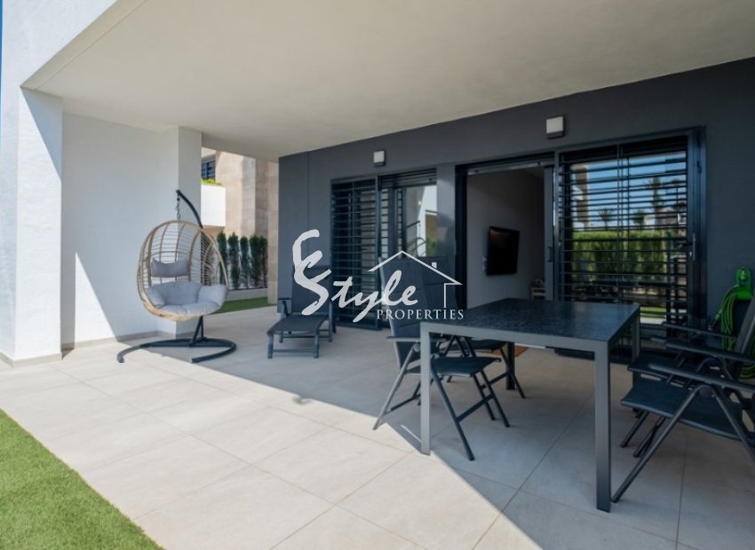 For sale new ground floor 3 bedroom apartment in Flamenca Village,la Zenia, Orihuela costa, Costa Blanca, Spain. ID1892