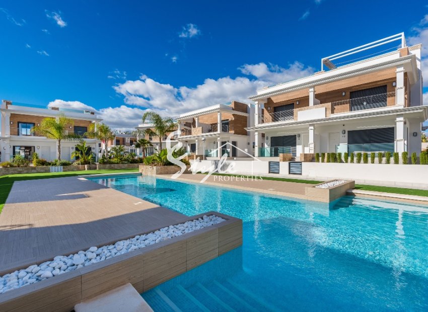 for sale new house close sea and Golf  in Ciudad Quesada, Costa Blanca, Spain. ON1228