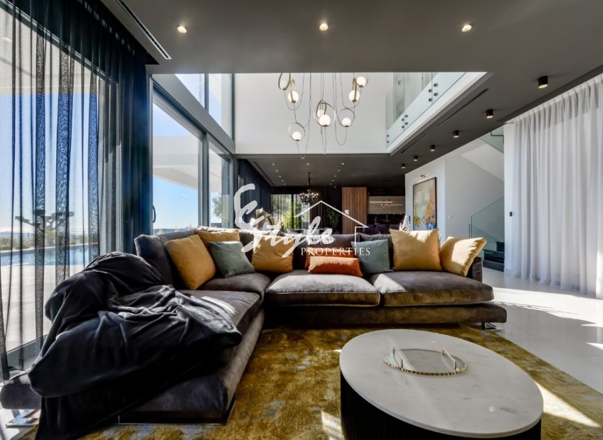 For sale new luxury villa with sea views in Finestrat, Costa Blanca, Spain. ON1778