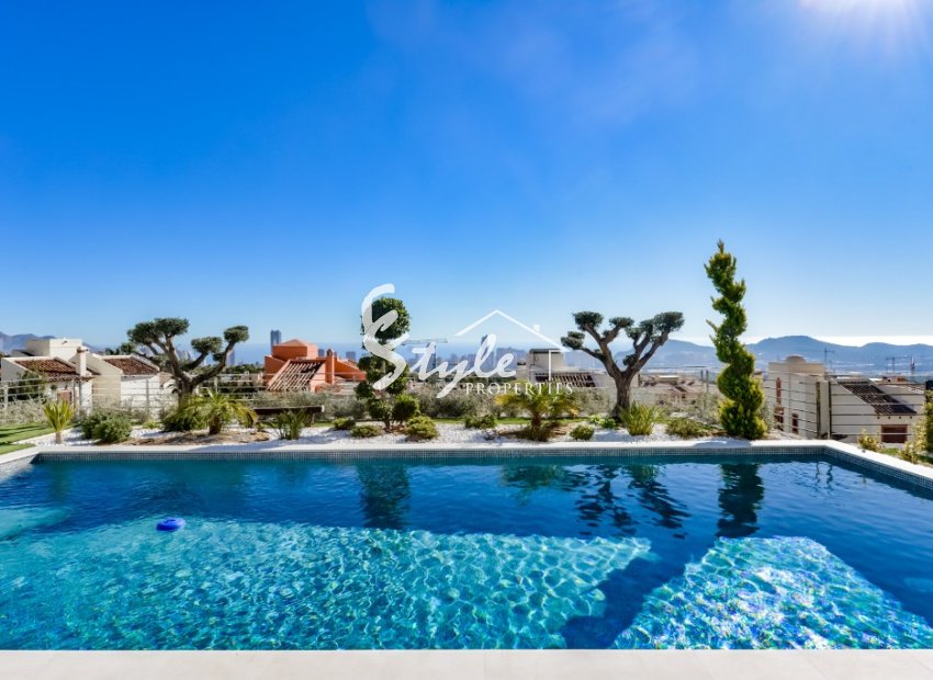 For sale new luxury villa with sea views in Finestrat, Costa Blanca, Spain. ON1778