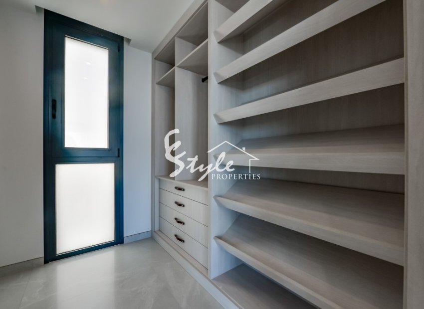 For sale new luxury villa with sea views in Finestrat, Costa Blanca, Spain. ON1778