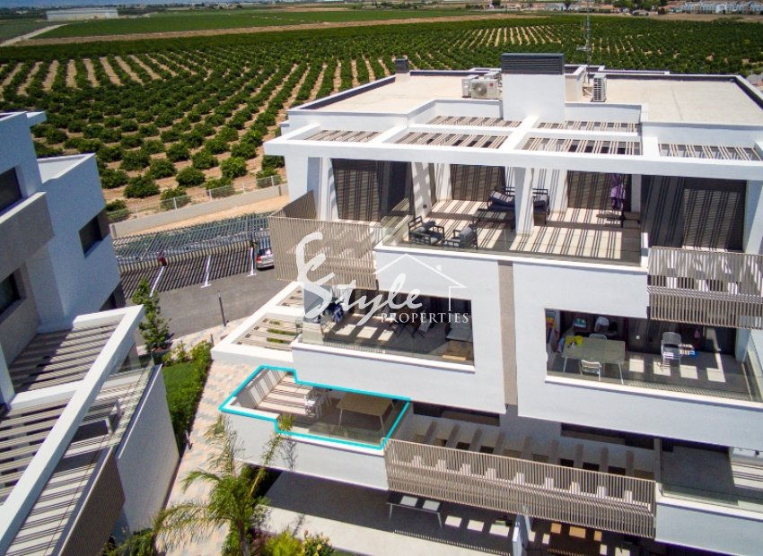 For sale new modern apartment in Santa Rosalia Lake. ID2871